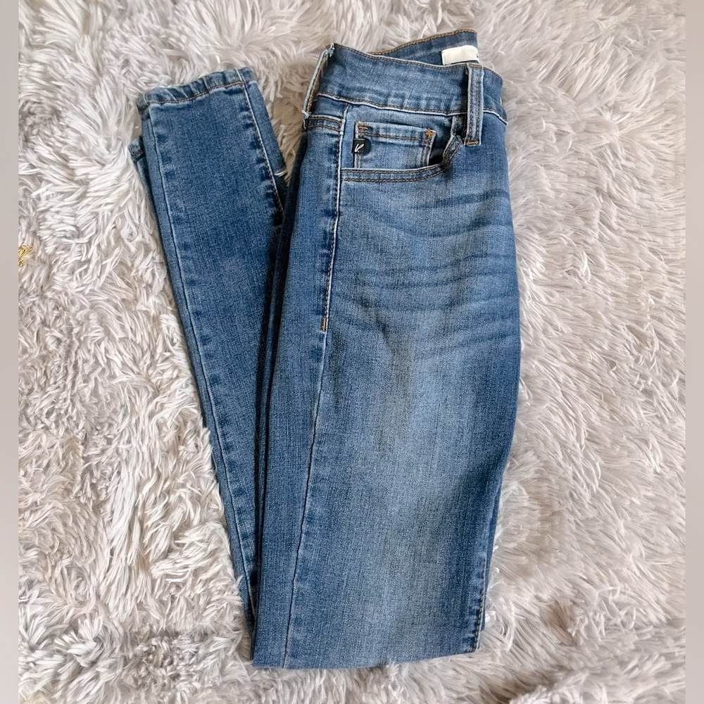 KanCan Skinny Medium Wash Blue Jeans Style KC11214M Size 1/24 Stretch Jeans